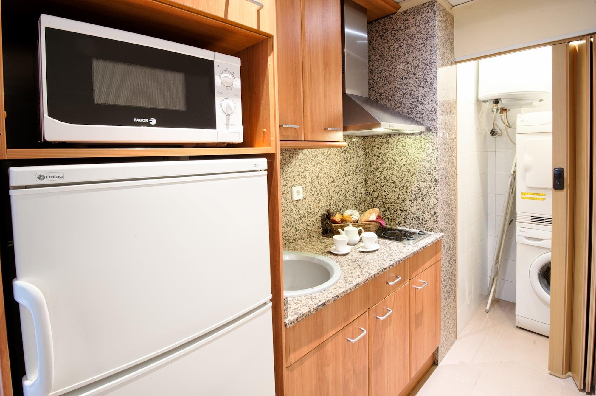 Apartments Sata Park Guell Area บาร์เซโลนา ภายนอก รูปภาพ
