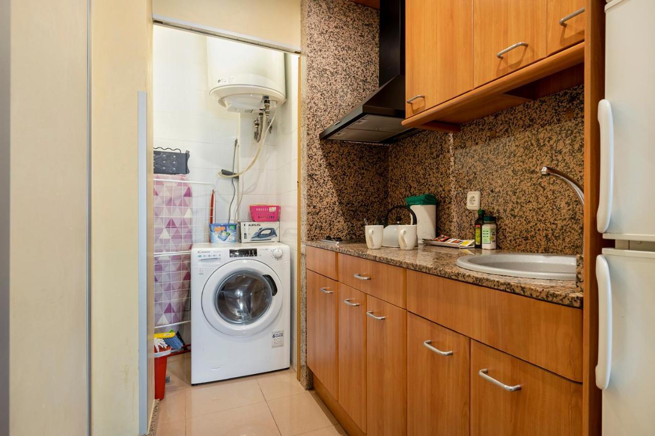 Apartments Sata Park Guell Area บาร์เซโลนา ภายนอก รูปภาพ