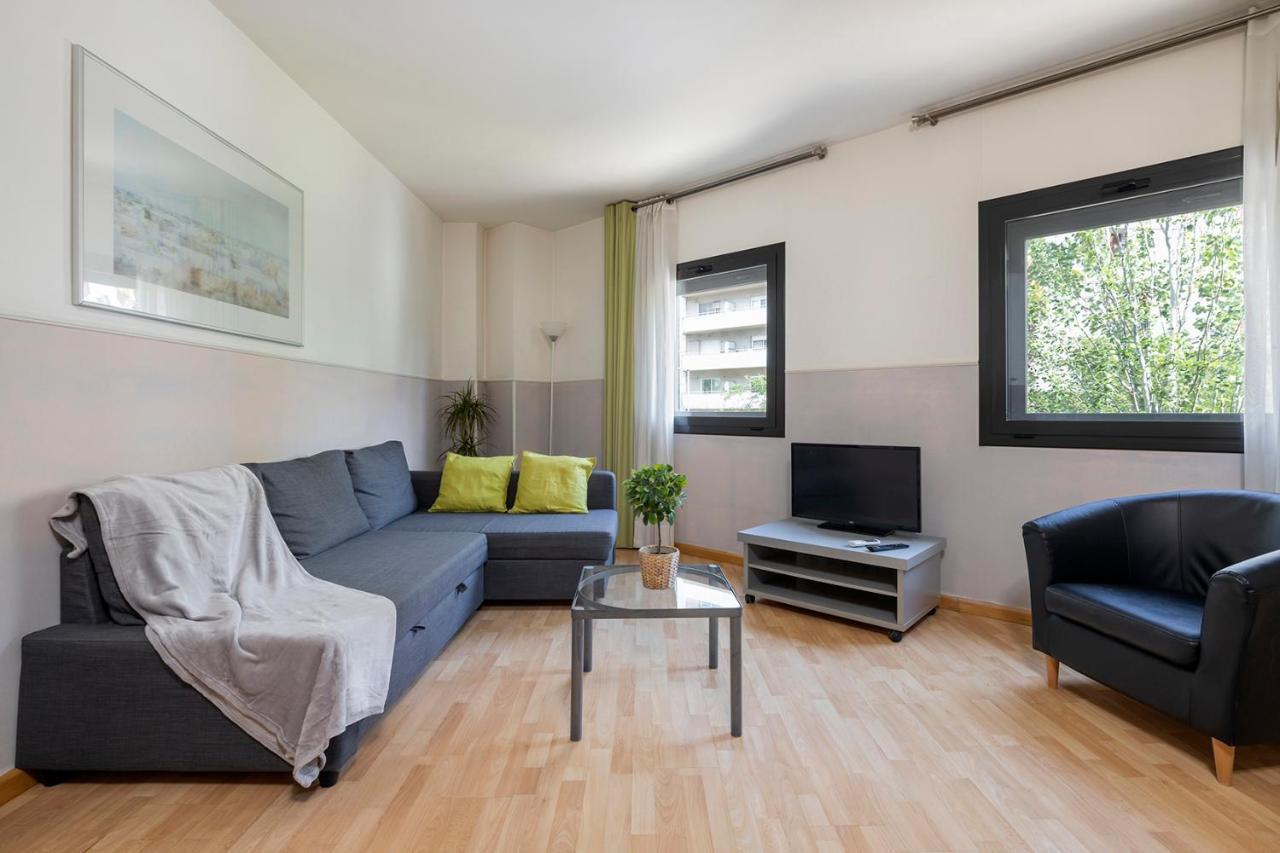 Apartments Sata Park Guell Area บาร์เซโลนา ภายนอก รูปภาพ