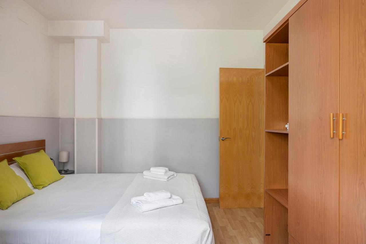 Apartments Sata Park Guell Area บาร์เซโลนา ภายนอก รูปภาพ